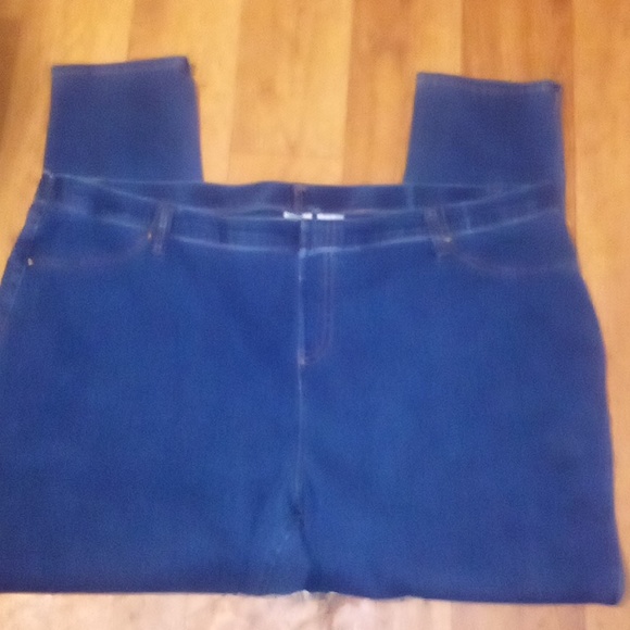 EUC "Terra&Sky\JustMySize" bundle of 5 pair stretch waistband denim jeans - Picture 6 of 11